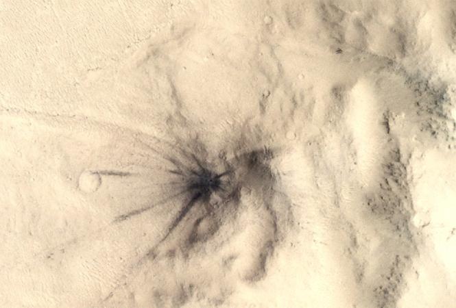 Häufige Marsbeben durch Meteoriten