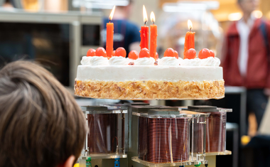 Das Rätsel der schwebenden Torte