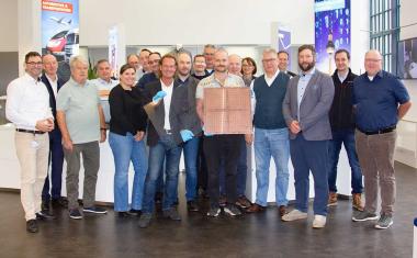 Glass Panel Technology Group konstituiert sich am Fraunhofer IZM