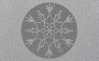 Laser zeichnet magnetische Landschaften nach Maß