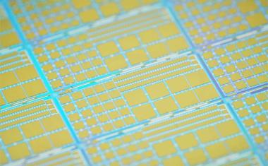 Optische Präzision für industrielle Anwendungen