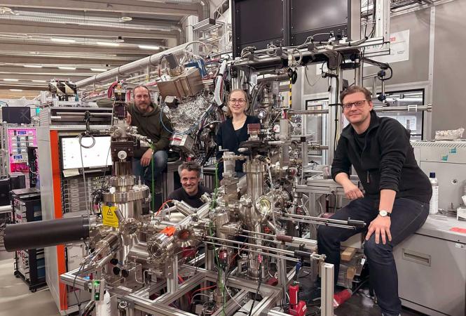 Überraschende Effekte bei Ionenbeschuss