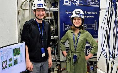 Zwei Preise für HHU-Antimaterieforschende