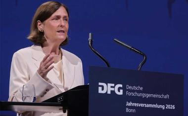 Wissenschaftspolitik der AfD „mit den Grundprinzipien unserer Verfassung unvereinbar“