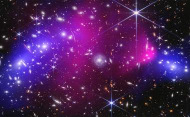 Bullet Cluster: doch kein Beweis für Dunkle Materie?