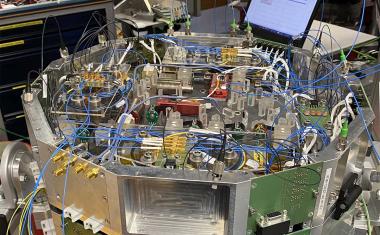 Lasersystem für Bose-Einstein-Kondensate im Einstein-Elevator