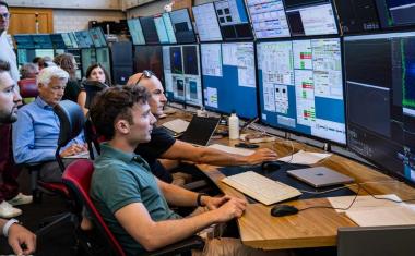 Erste Positronen für den Future Circular Collider