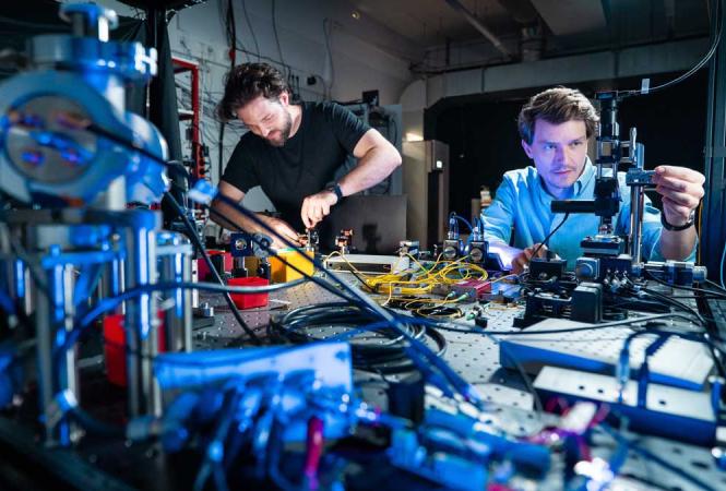 Gesteigerte Effizienz für Einzelphotonenquellen