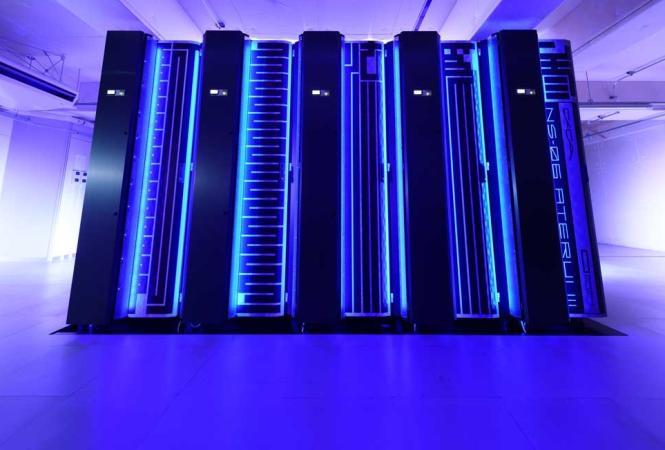 Japanischer Supercomputer liefert Erklärung für „Little Red Dots“