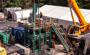 Einsatz einer neuen Geothermie-Technologie am GFZ