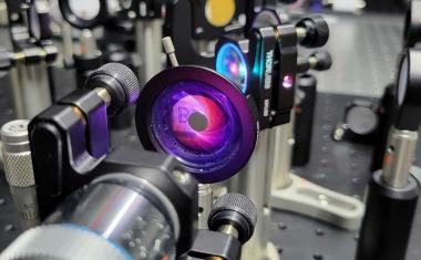 Mit Lasern und Mikrospiegeln tiefer ins Gewebe blicken