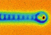 Photo: Mini-Magnetzentren im Schachbrettmuster