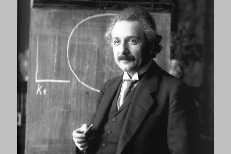 Photo: Einsteins Nobelpreis: Verspätet und in Abwesenheit
