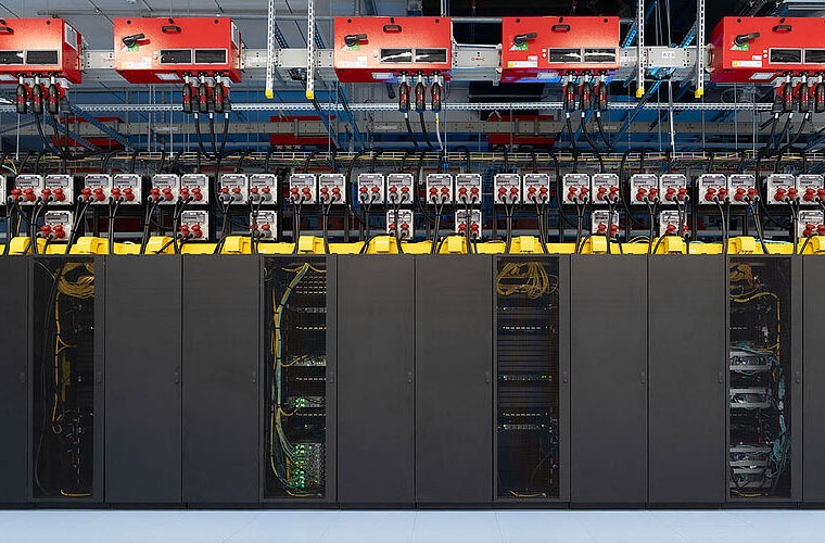 Otus: Der neue Supercomputer der Universität Paderborn