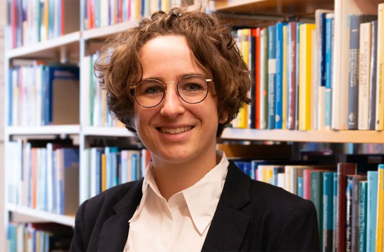 Anna-Laura Sattelberger, Gruppenleiterin Algebraische Analysis
