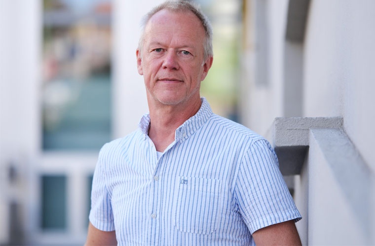 Prof. Dr. Martin Müser