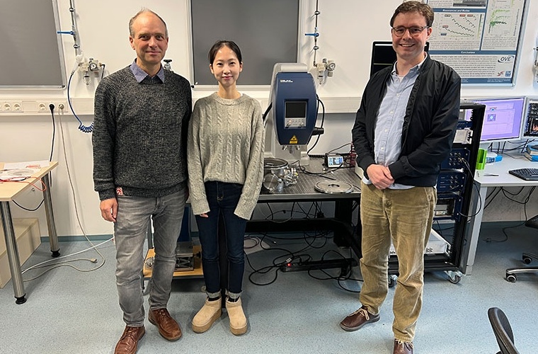 Ulrich Schmid, MinHee Kwon, Daniel Platz