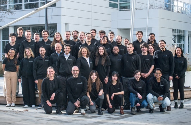 The full 45-person strong team based in Munich - QuantumDiamonds