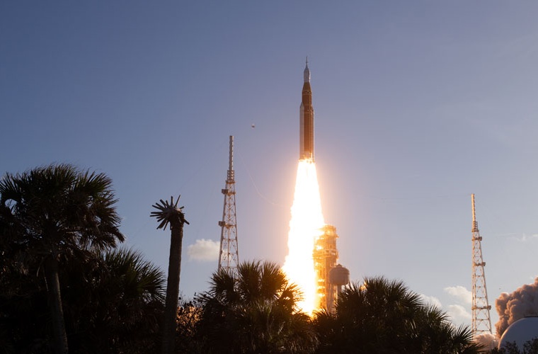 NASA’s Space Launch System rocket and Orion spacecraft lift off in this April 1, 2026