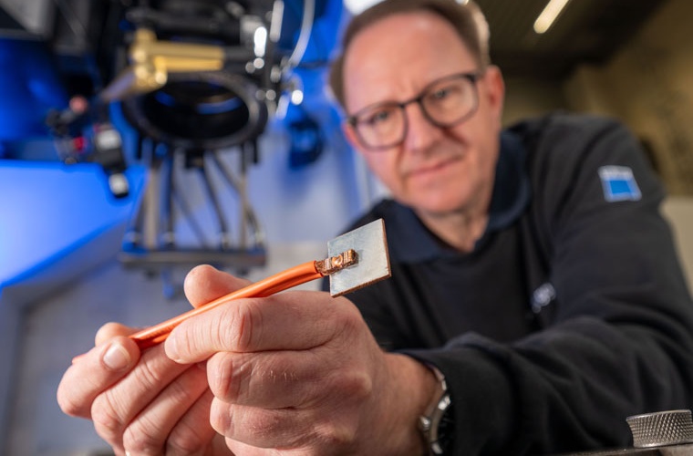 Die neue Laserlösung von TRUMPF sorgt für effizientere Spannungsverteiler in Elektroautos