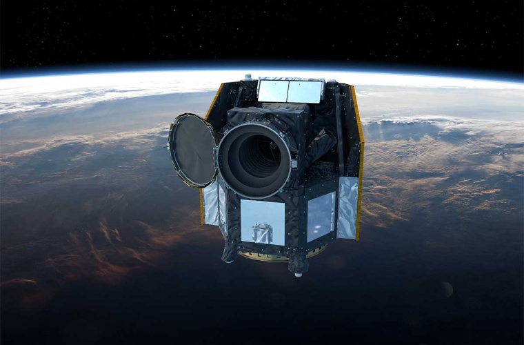 Weltraumteleskop in einer niedrigen Erdumlaufbahn