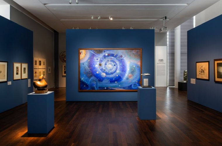 Ausstellungsansicht „Zu den Sternen! Weltraum und Weltflucht seit der...