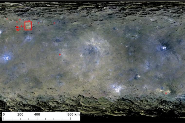 Abb.: Oberfläche des Zwergplaneten Ceres. Die Fundstellen organischen...