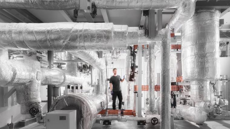 Abb.: Die Thermohydraulik-Versuchsanlage COSMOS-H dient der Untersuchung von...