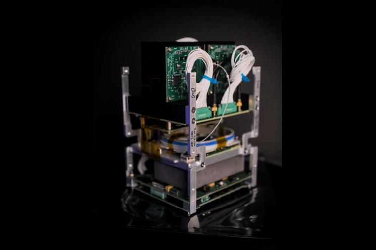 Abb.: Der Kleinsatellit Quick³ dient als Technologiedemonstrator für...