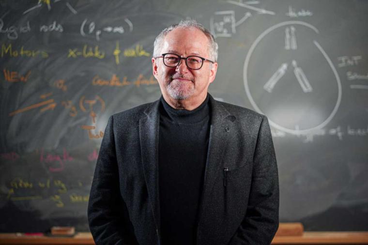 Prof. Dr. Erwin Frey