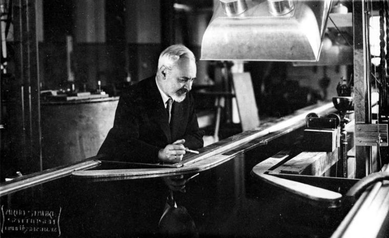Bereits 1926 legte Ludwig Prandtl ein Konzept für eine „Forschungs- und...