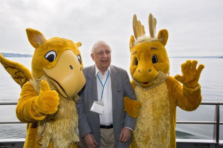 Roy Glauber war ein beliebter Gast bei den Lindauer Nobelpreistreffen und...