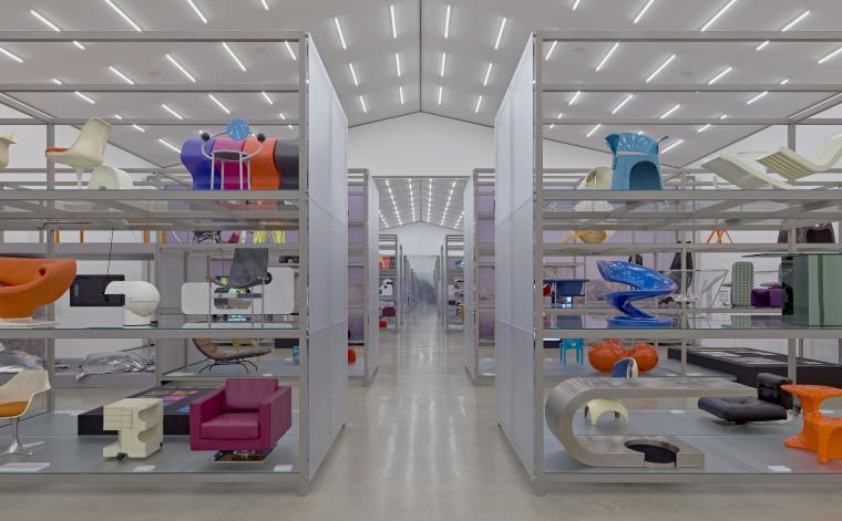 In der Ausstellung „Science-Fiction-Design“ im Vitra Design Museum sind...