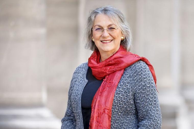 Abb.: Regina Hitzenberger ist Professorin i.R. für Aerosol- und Clusterphysik...