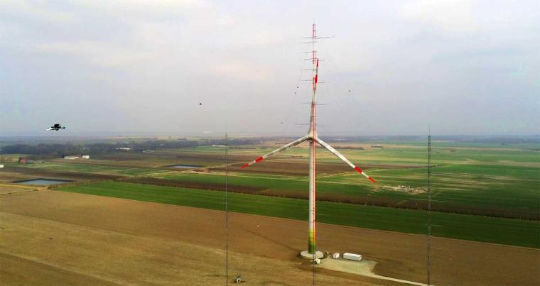 Im Frühjahr 2025 führte ein Drohnenschwarm Messungen direkt vor und hinter...