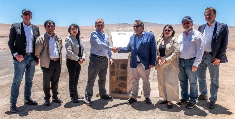 Von links nach rechts: Thomas Klein, Ricardo Díaz, Alejandra Pizarro, Stuart...