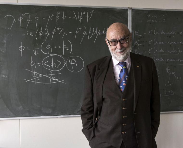 François Englert (1932 – 2026) bei einem Besuch am CERN im Jahr 2014