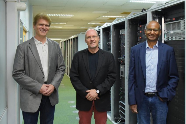 Abb.: Bernd Hartke, Holger Marten und Anand Srivastav (v. li.; Bild: J. Haacks,...