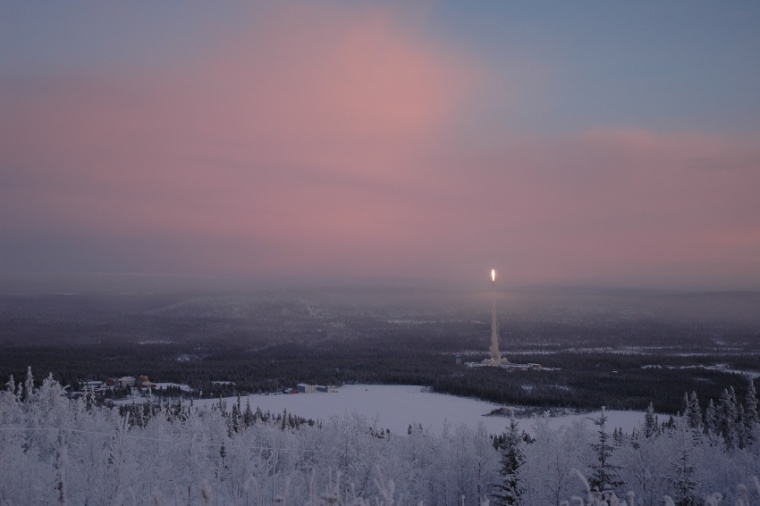 Abb.: Von Kiruna in Nordschweden wird das Experiment zur Unter­suchung von...