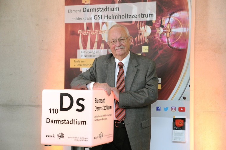 Abb.: Auch an der Entdeckung des Elements Darmstadtium war Sigurd Hofmann...