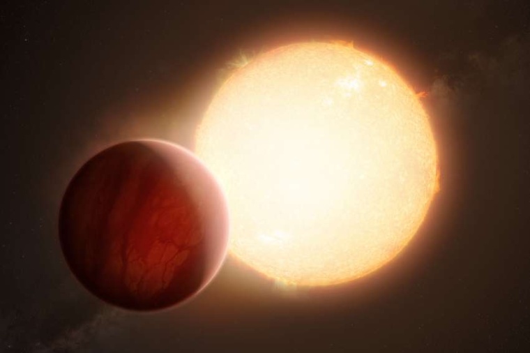 Abb.: Künstlerische Dar­stel­lung eines ultra­heißen Exo­planeten vor...