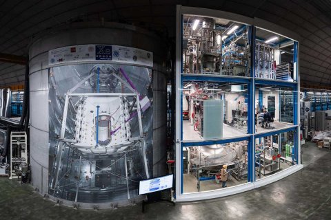 Das „XENONnT“-Observatorium ist in 1.400 Metern Tiefe unter dem italienischen Gran-Sasso-Gebirgsmassiv installiert.
© Henning Schulze Eißing
